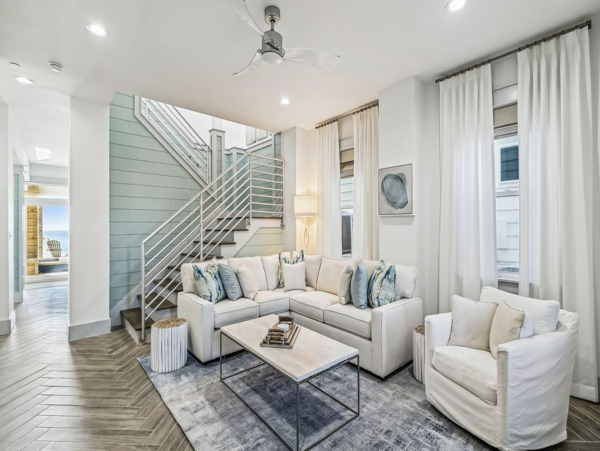 Gulf Front Seven Bedroom Vacation Home with Pool & SPA